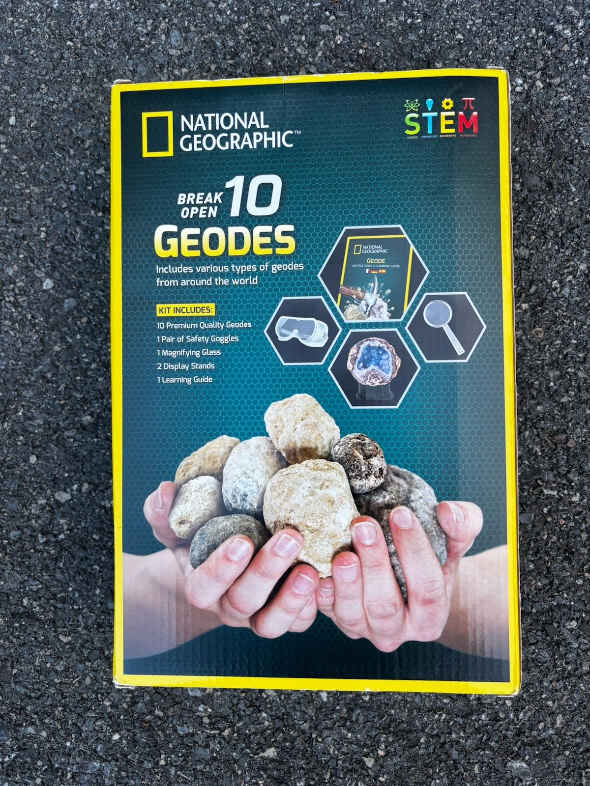 National Geographic Geodes Breaking Kit 10 Pieces, New Sealed