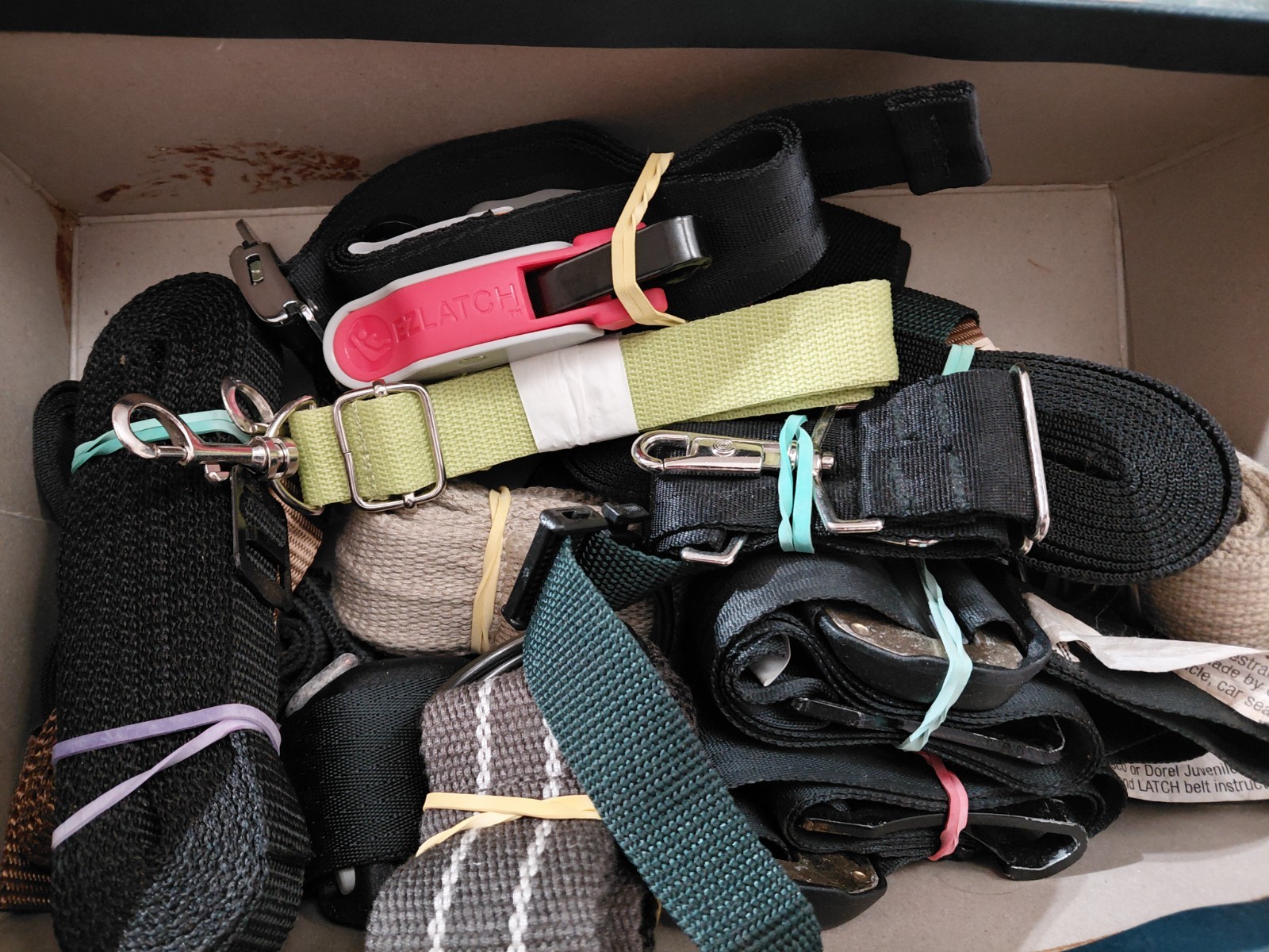 18 Bulk lot vehicle safety straps teather latch system mobility restraint clips