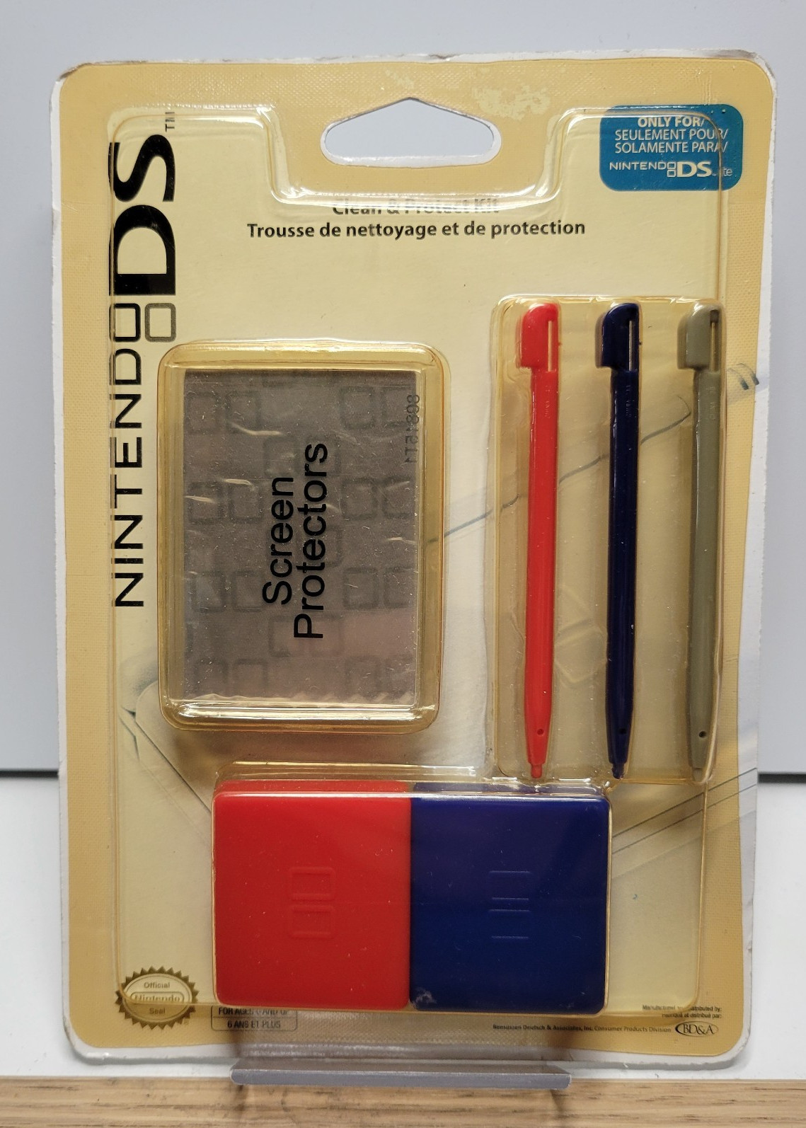 OEM Nintendo DS Clean & Protect Kit - NEW # 079062-01