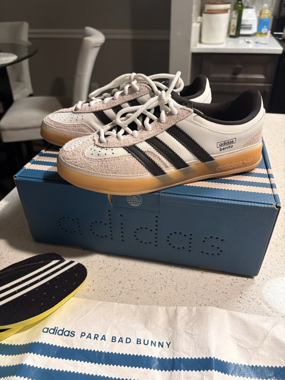 Bad Bunny Gazelle Indoor For Men Size 6 And Women Size 7 Adidas New