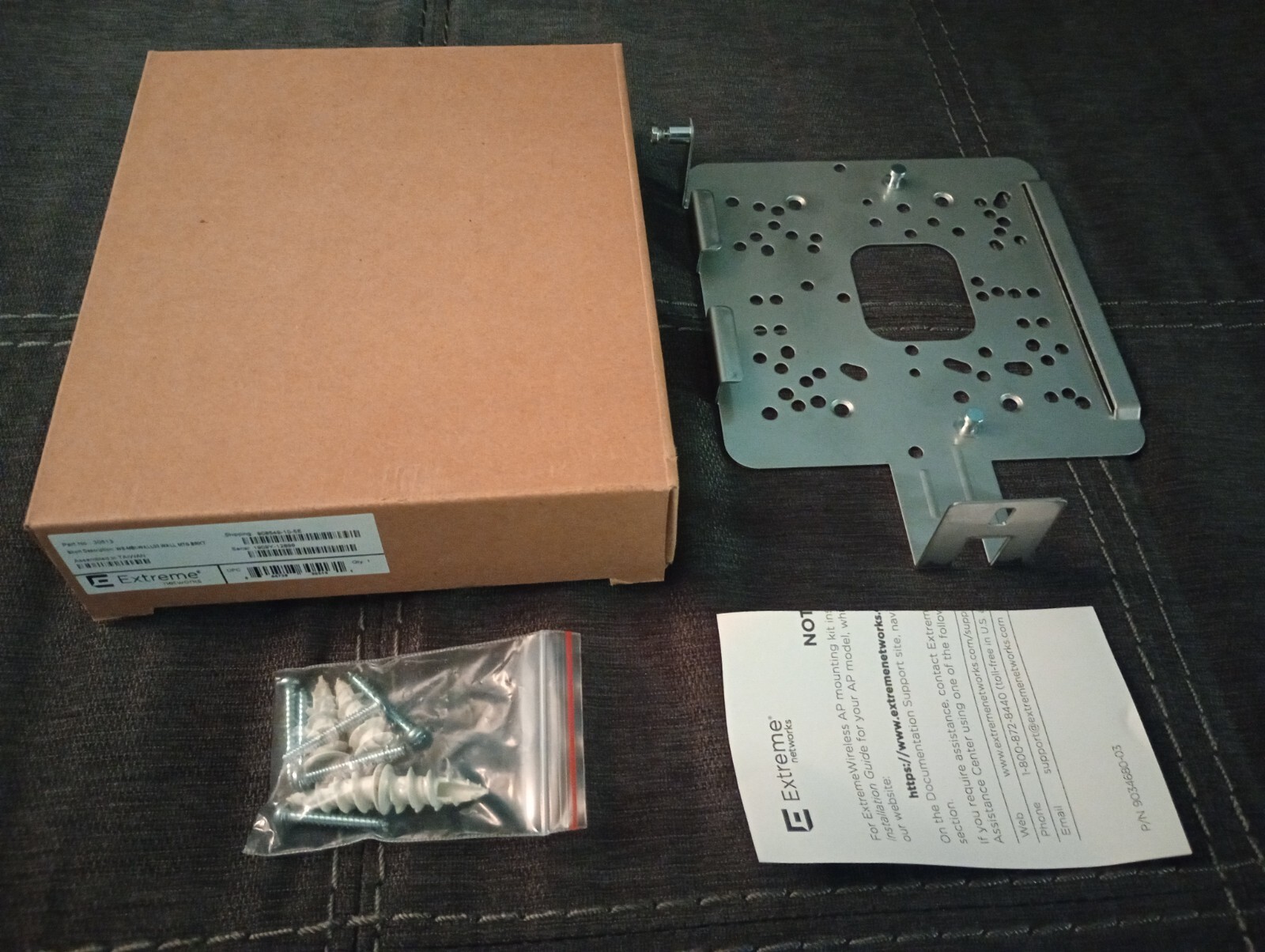 Extreme Networks WS-MBI-WALL03 Bracket Mount for Wireless Access Point W/ SCREWS