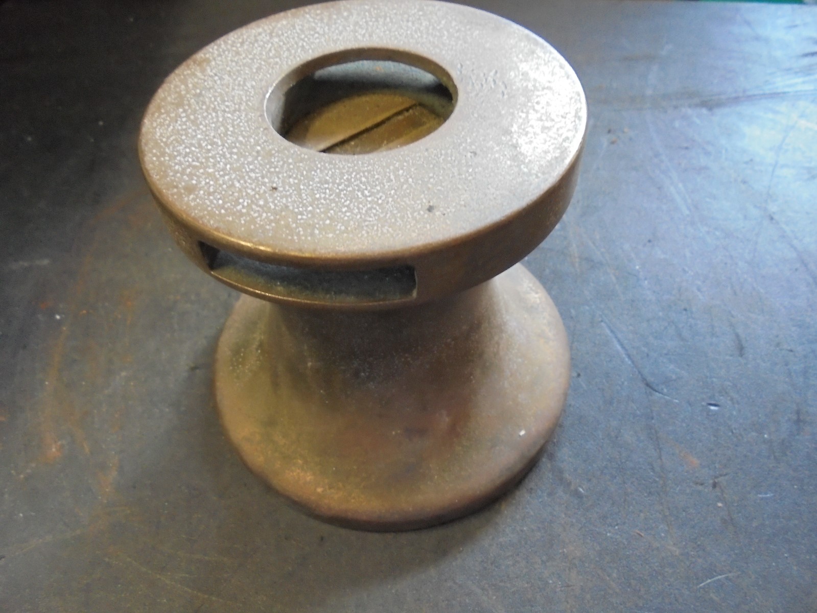 Bronze   Winch   WORKS GREAT