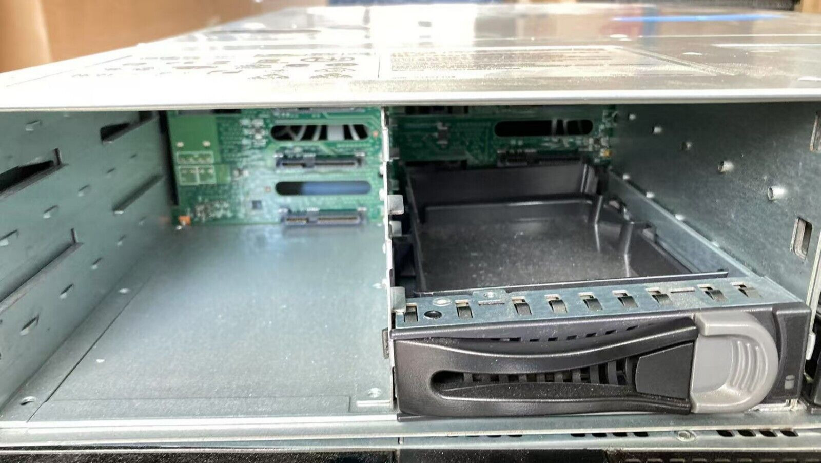 Dell EMC DD860 Data Domain Storage System Barebones Metal Chassis w/ Fans