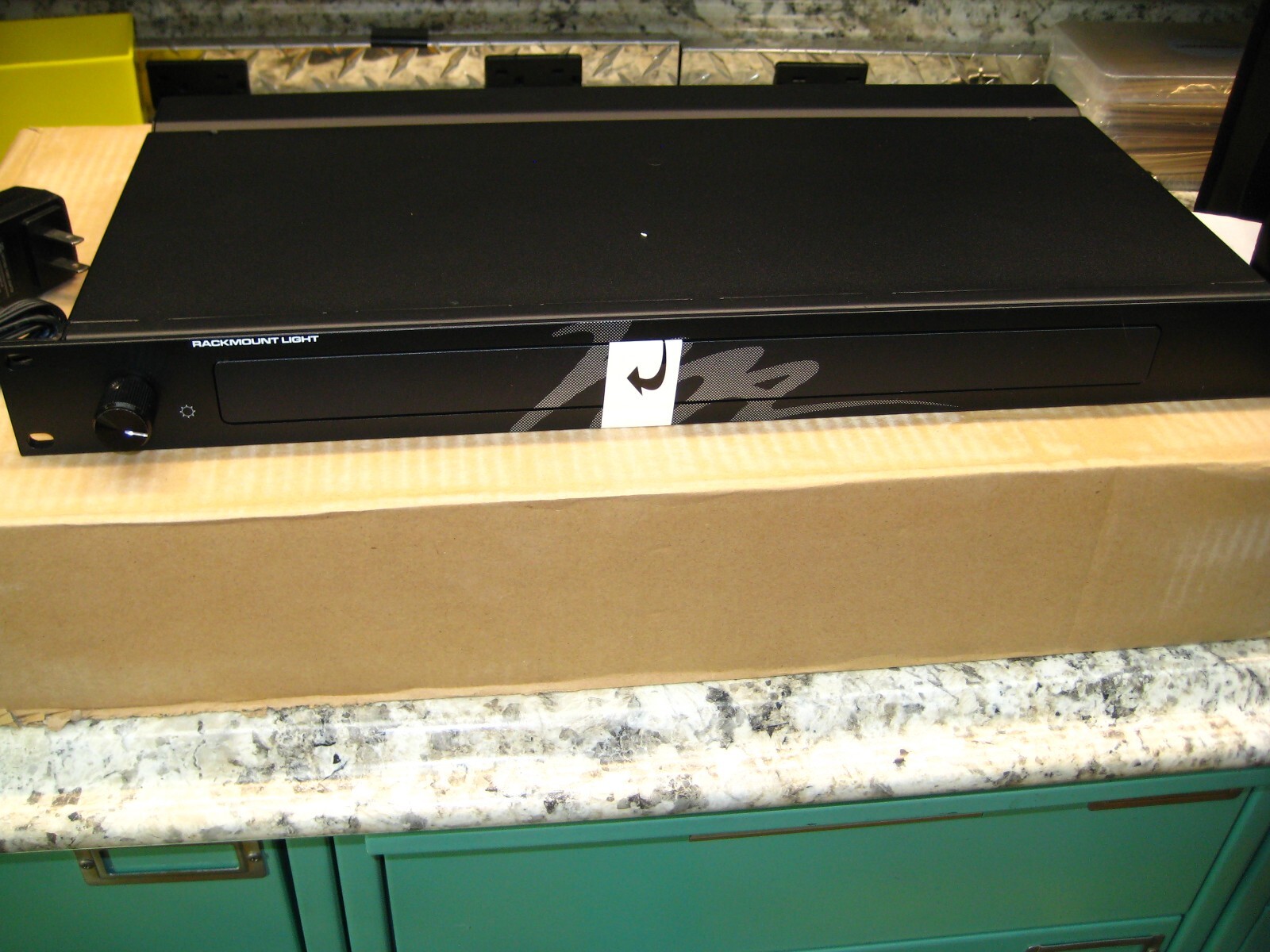 Middle Atlantic Products Rack Light Model LT-1R w/Dimmer - New