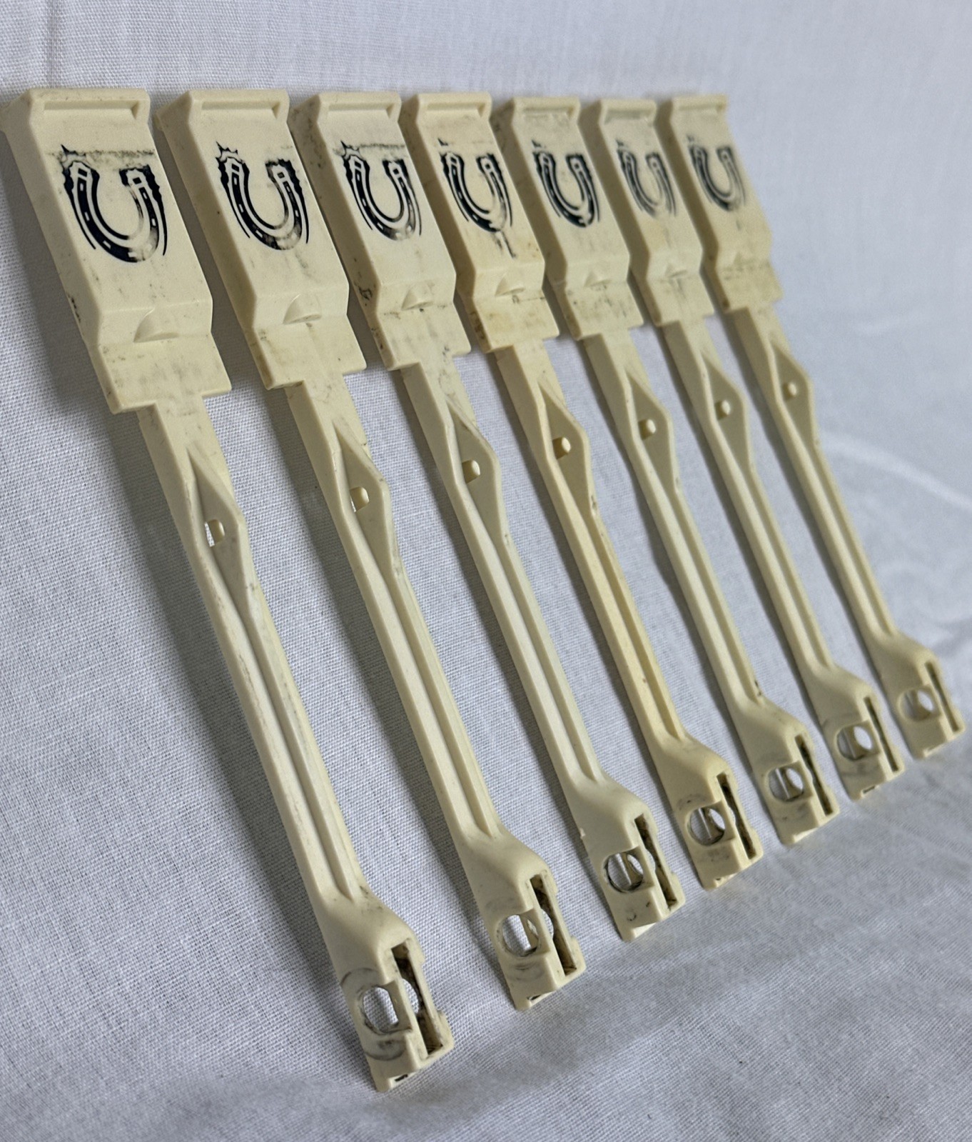 Bally Pinball Machine Horseshoe Drop target Set - Original - Used - 7pc