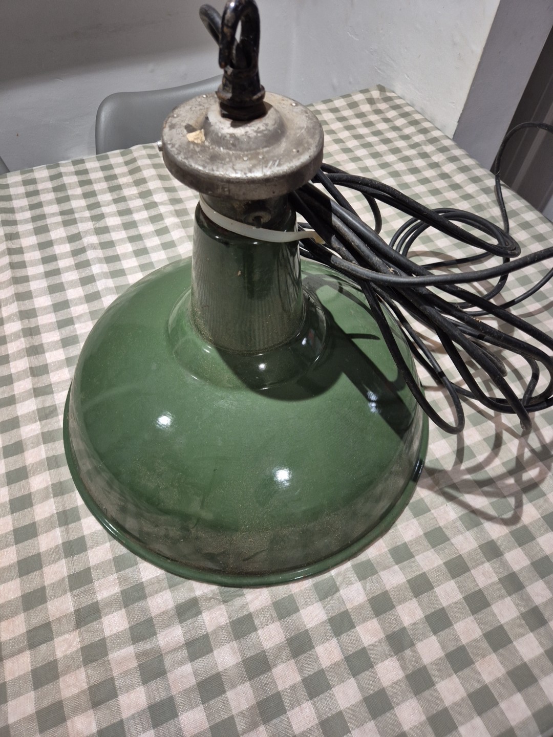 Vintage Benjamin Saaflux 16" Green Industrial Enamel Pendant Lamp - Working