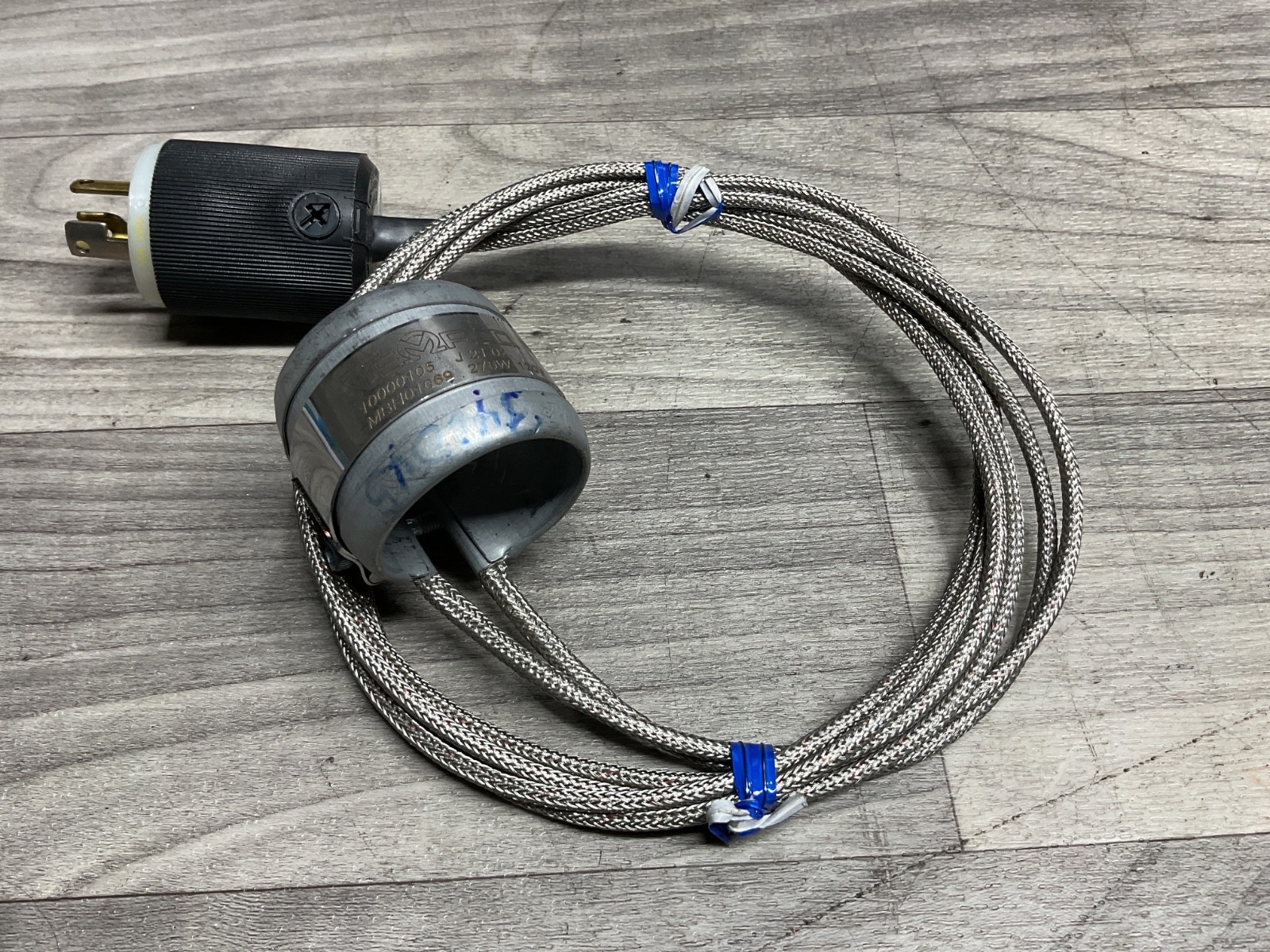 TEMPCO MBH01069 275W 120V  10000105 J 21 02 #322N141