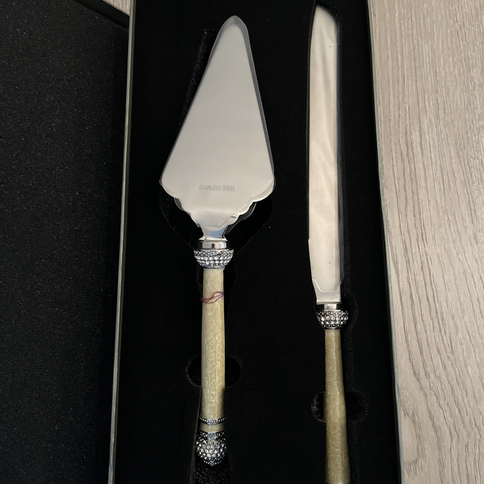 Olivia Riegel Celebration Dessert Serving Set