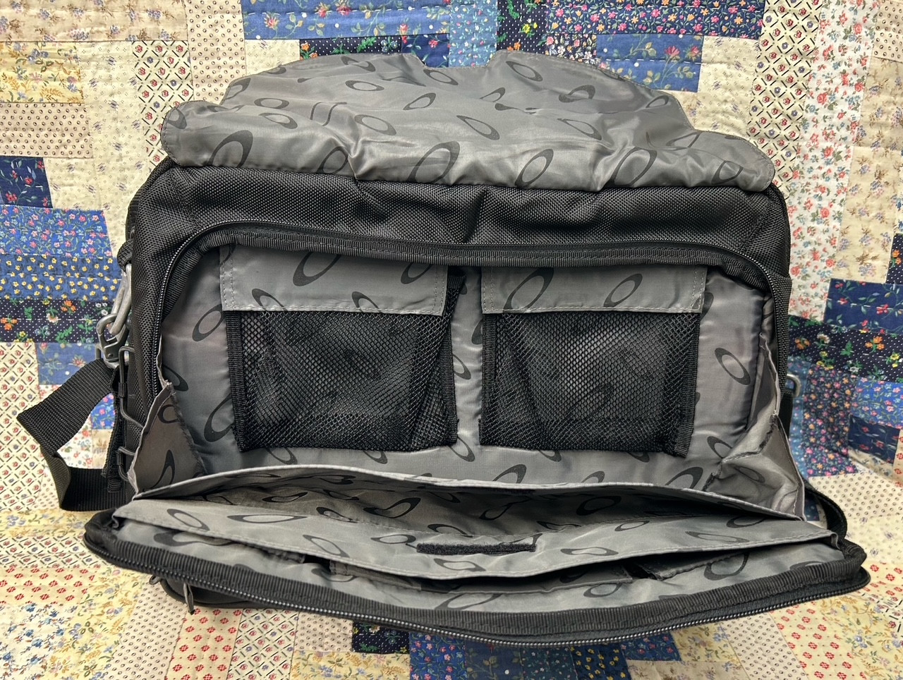 Oakley computer bag 2.0 Black Messenger Tactical Pack w/ Strap Pockets