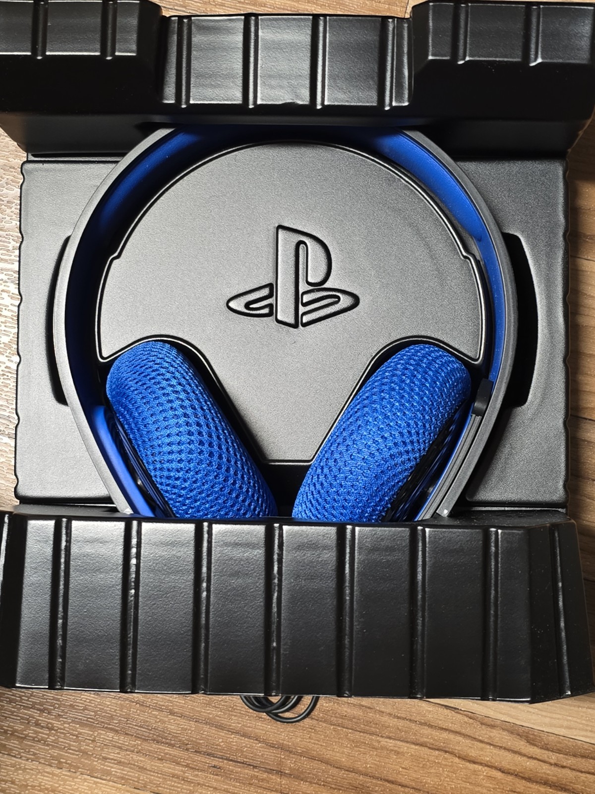 PlayStation Silver Wired Stereo Headset - *In Original Box* -- As Is