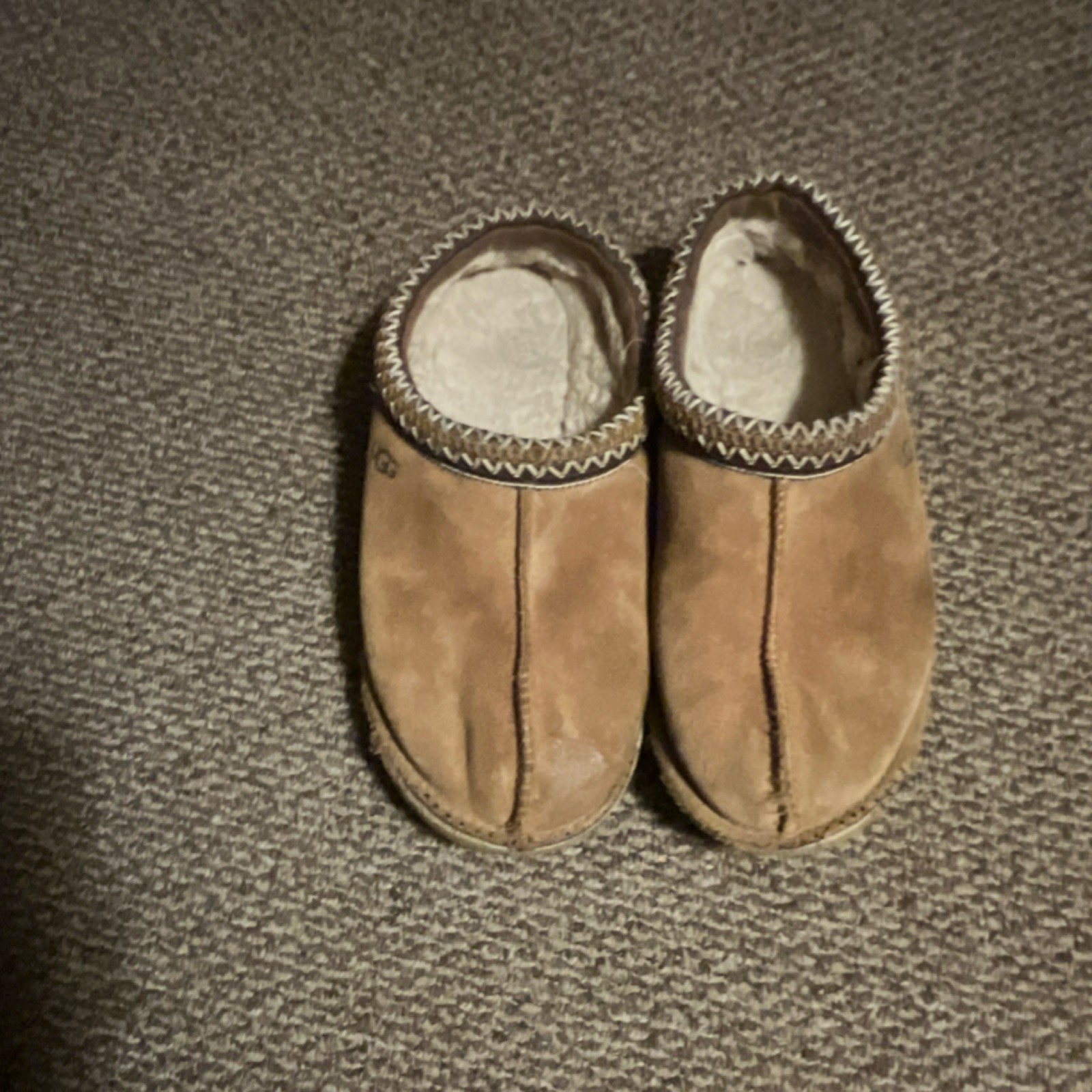 Brown UGG slip ons kids size 4