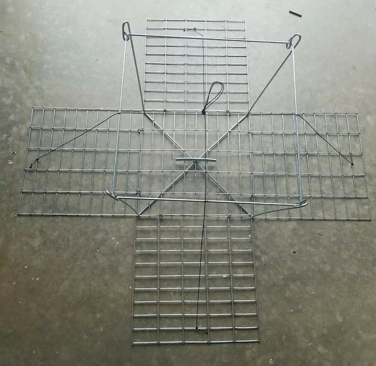 Galvanized Homemade Stackable Topless Crab Trap / Traps