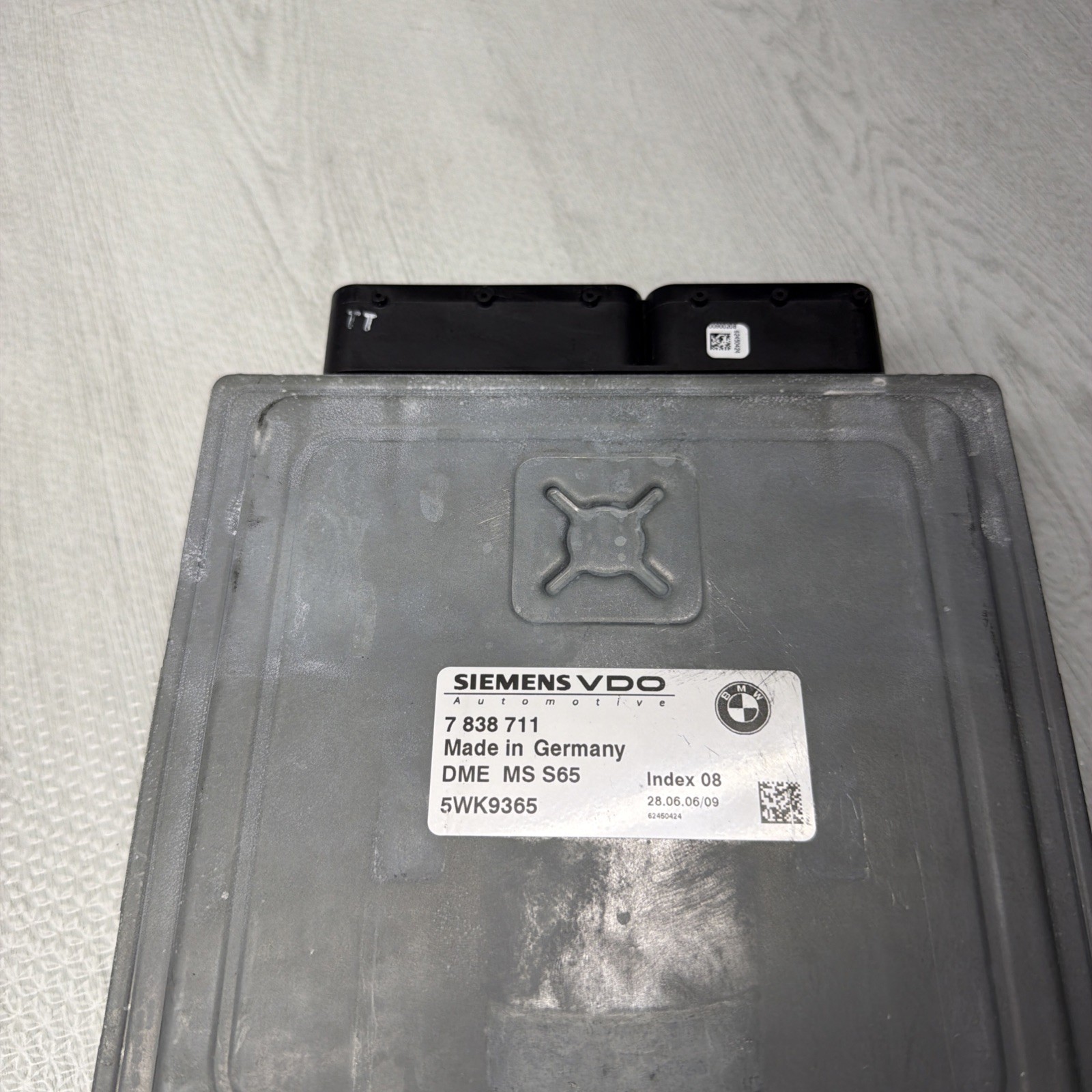 06-10 BMW E60 E63 E64 M5 M6 S85 V10 Motor Engine Control Unit DME ECU MSS65