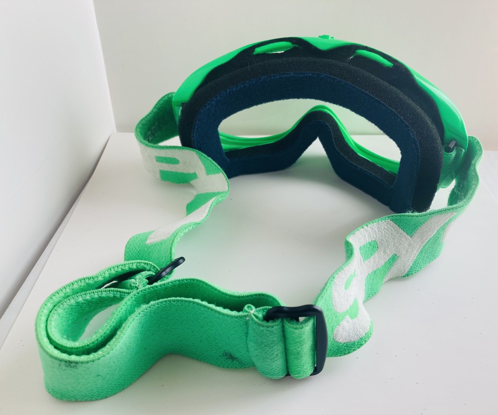 Spy+ Adjustable Full Rim Goggles Neon Green Plastic Padded Frame clear Lens J10