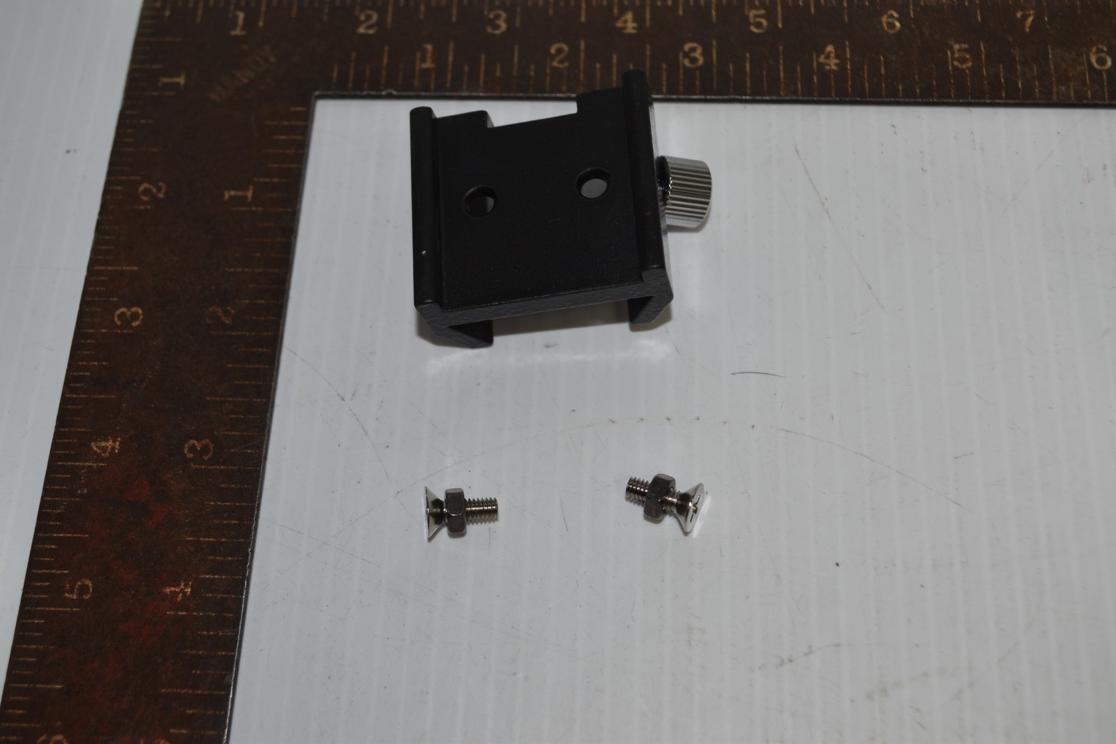 ORION (?) 07214 DOVETAIL BASE FOR FINDER SCOPE - NEW (MPR121)