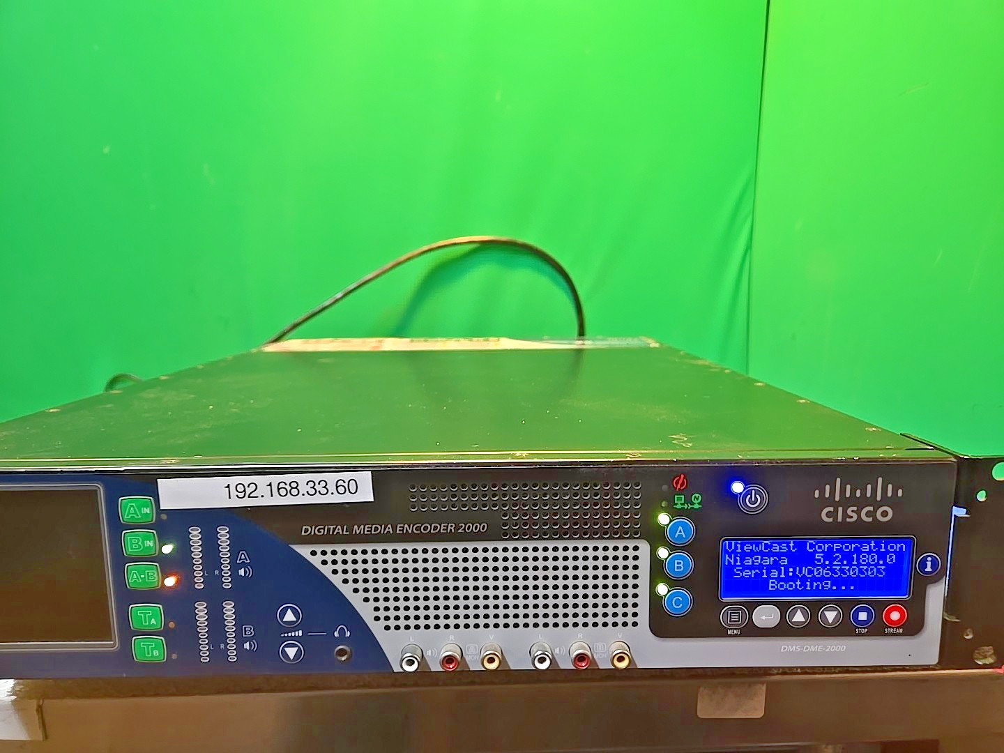 Cisco Digital Media Encoder 2000 - Powers Up