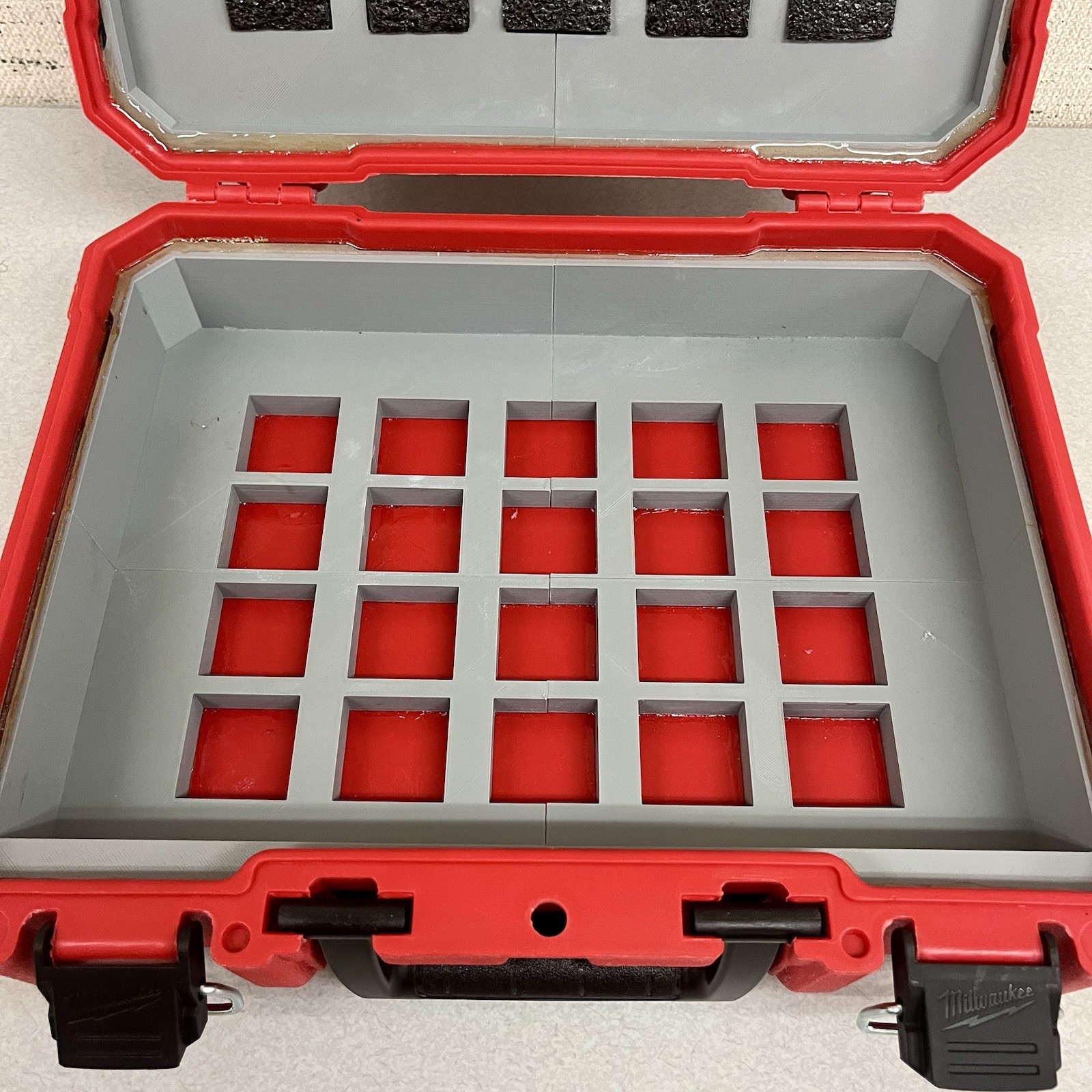 Milwaukee Custom Carrying Case — See Description