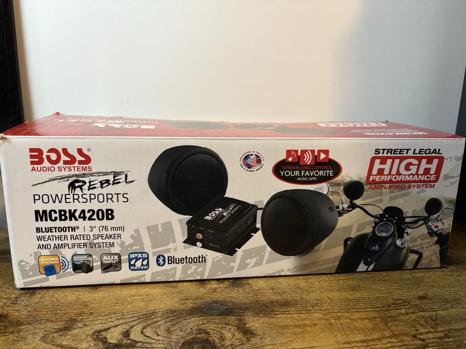 Boss 600 Watt Bluetooth Black Motorcycle Sound System (MCBK420B)