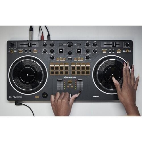 Hal Leonard DJ Starter Pack with Pioneer DDJ-REV1 Controller+headphones+Learn...