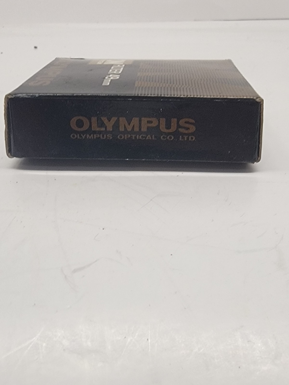 Olympus OM Filter 49mm A4 81C Box Case Japan 6508