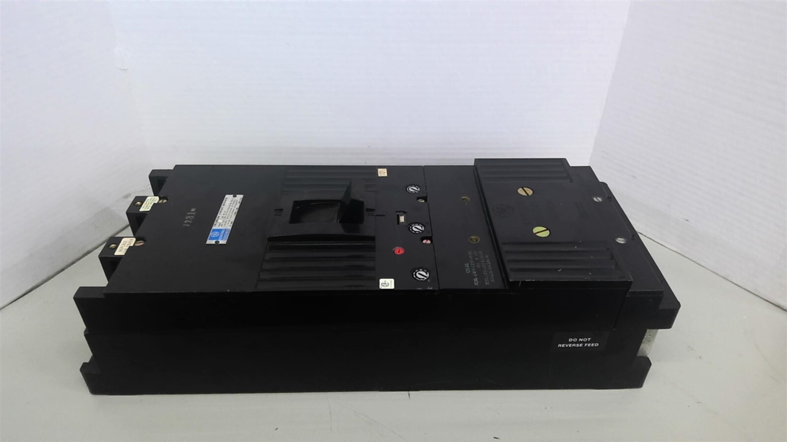 General Electric TB Circuit Breaker 500 Amp