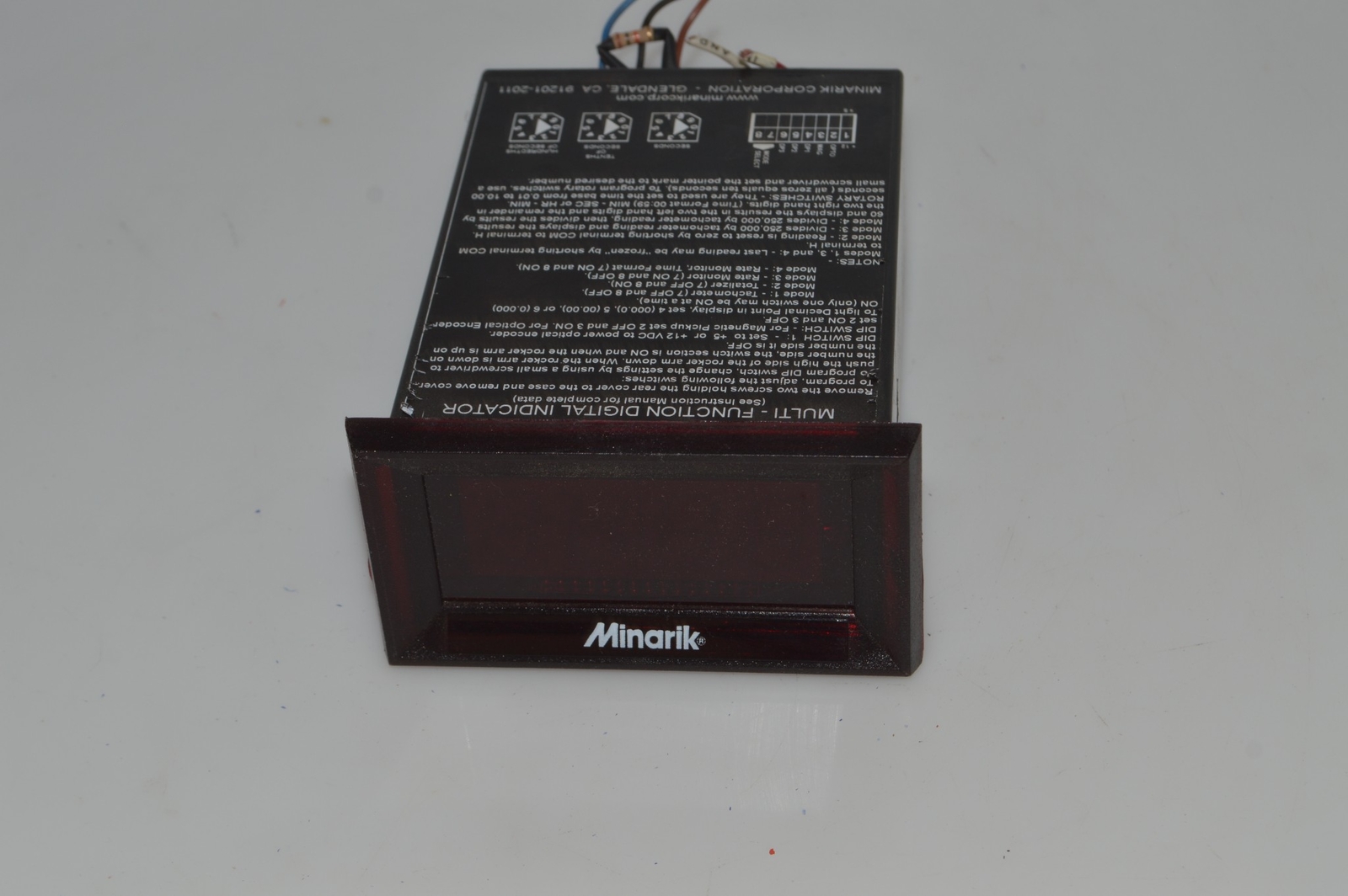 *TC* MINARIK VT8 MULTI-FUNCTION DIGITAL INDICATOR (ADJ49)