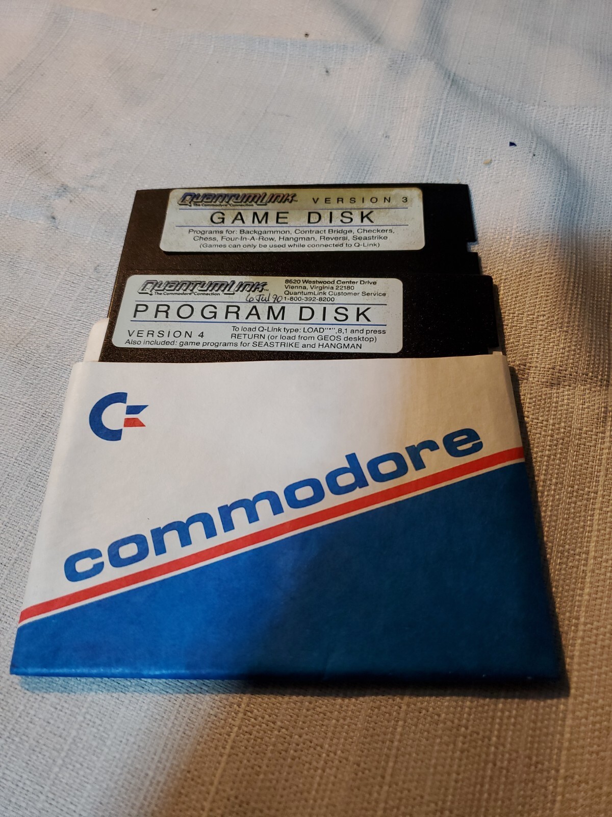 Vintage Commodore Quantumlink Program Game Disk