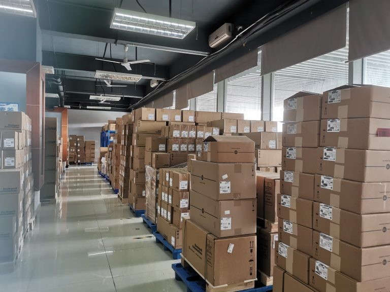 new - For NEW Schneider plc module TM3AM6G With box