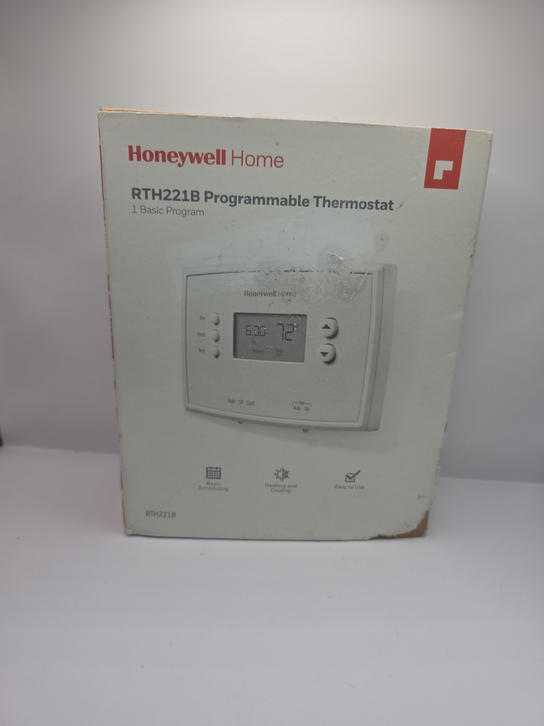 Honeywell RTH221B Programmable Thermostat White. Never Installed. New N Open Box