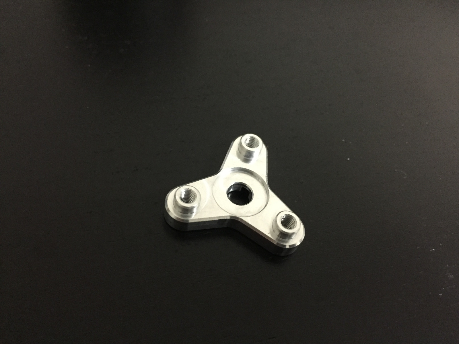 Slipper Clutch Eliminator for 1/10 E-Maxx, E-Revo, Summit, T-Maxx 3.3, Revo 3.3