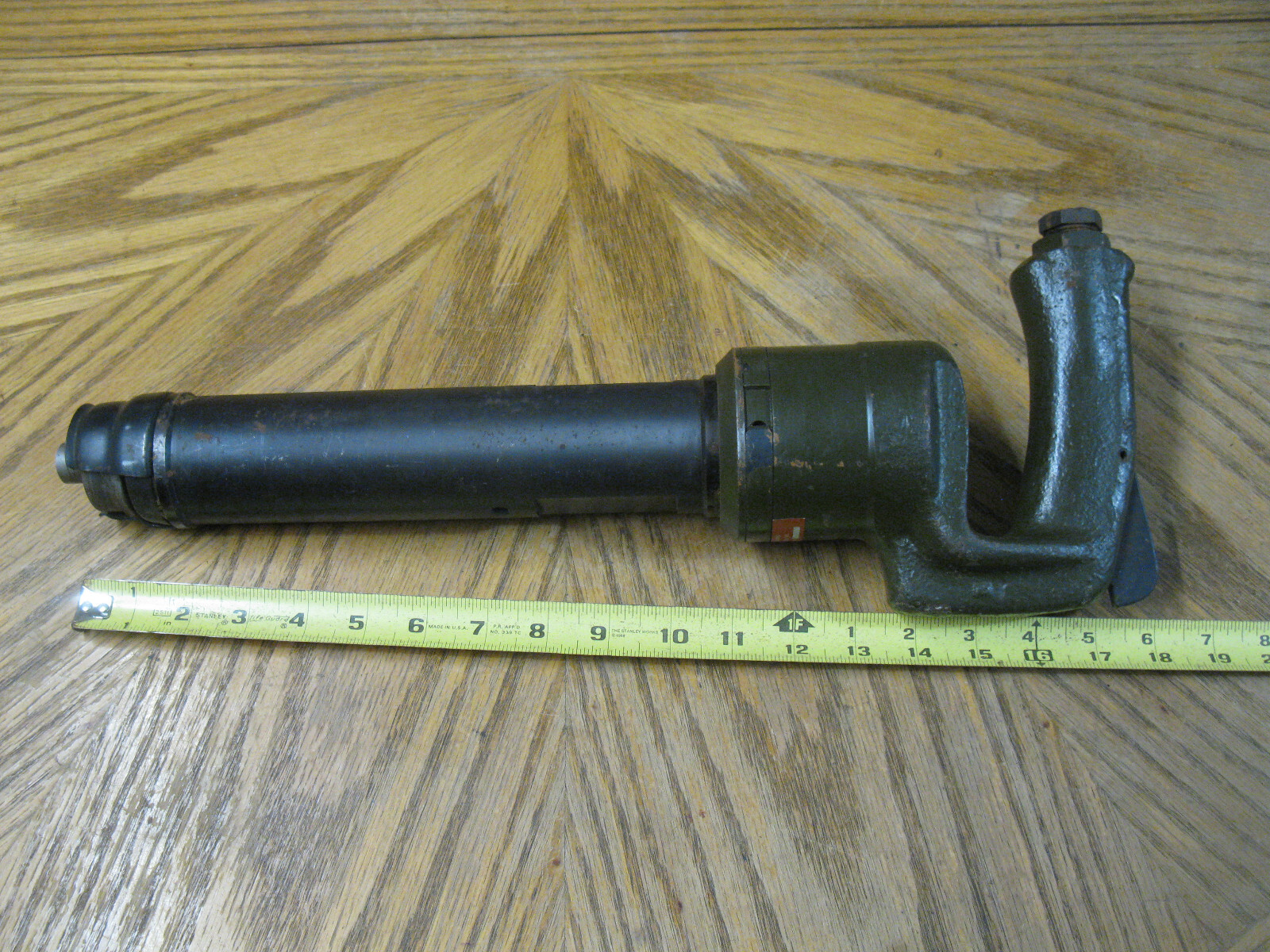 Pneumatic Air Rivet Buster Riveting Hammer