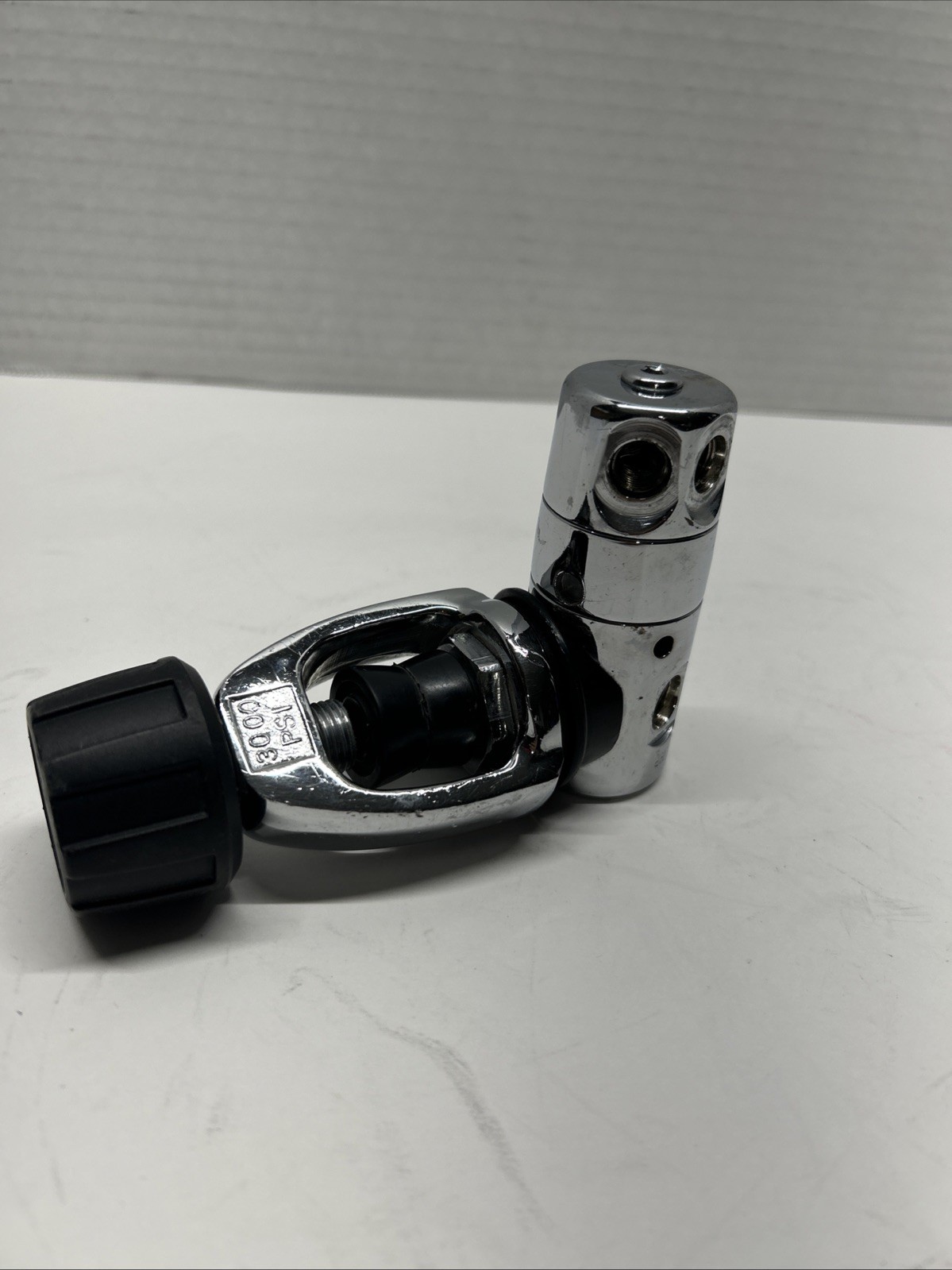 Scubapro MK10 1st Stage Regulator. Tested. Scuba.
