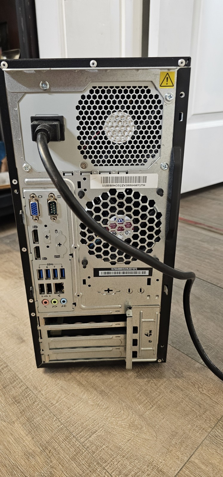 Lenovo ThinkServer Computer TS 140 CD Intel i3 Used Power Tested Only