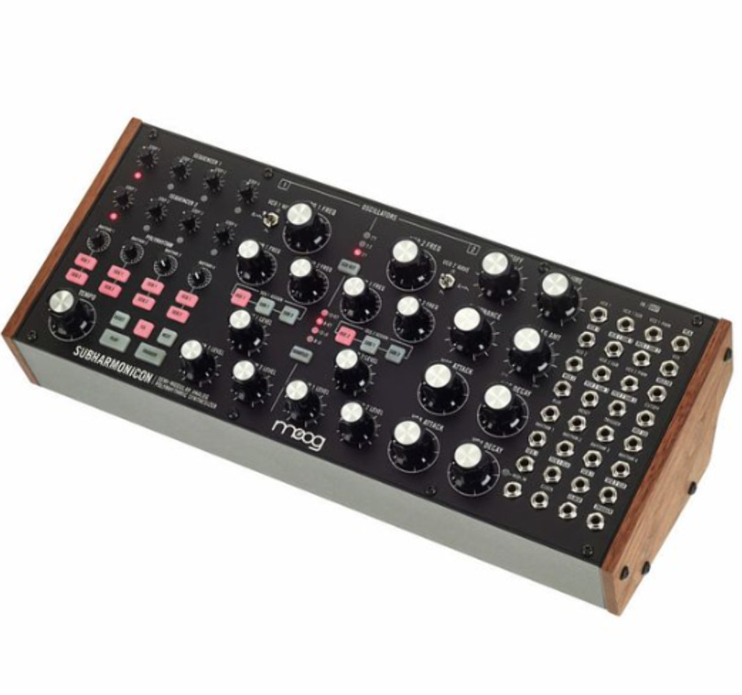 Moog Subharmonicon