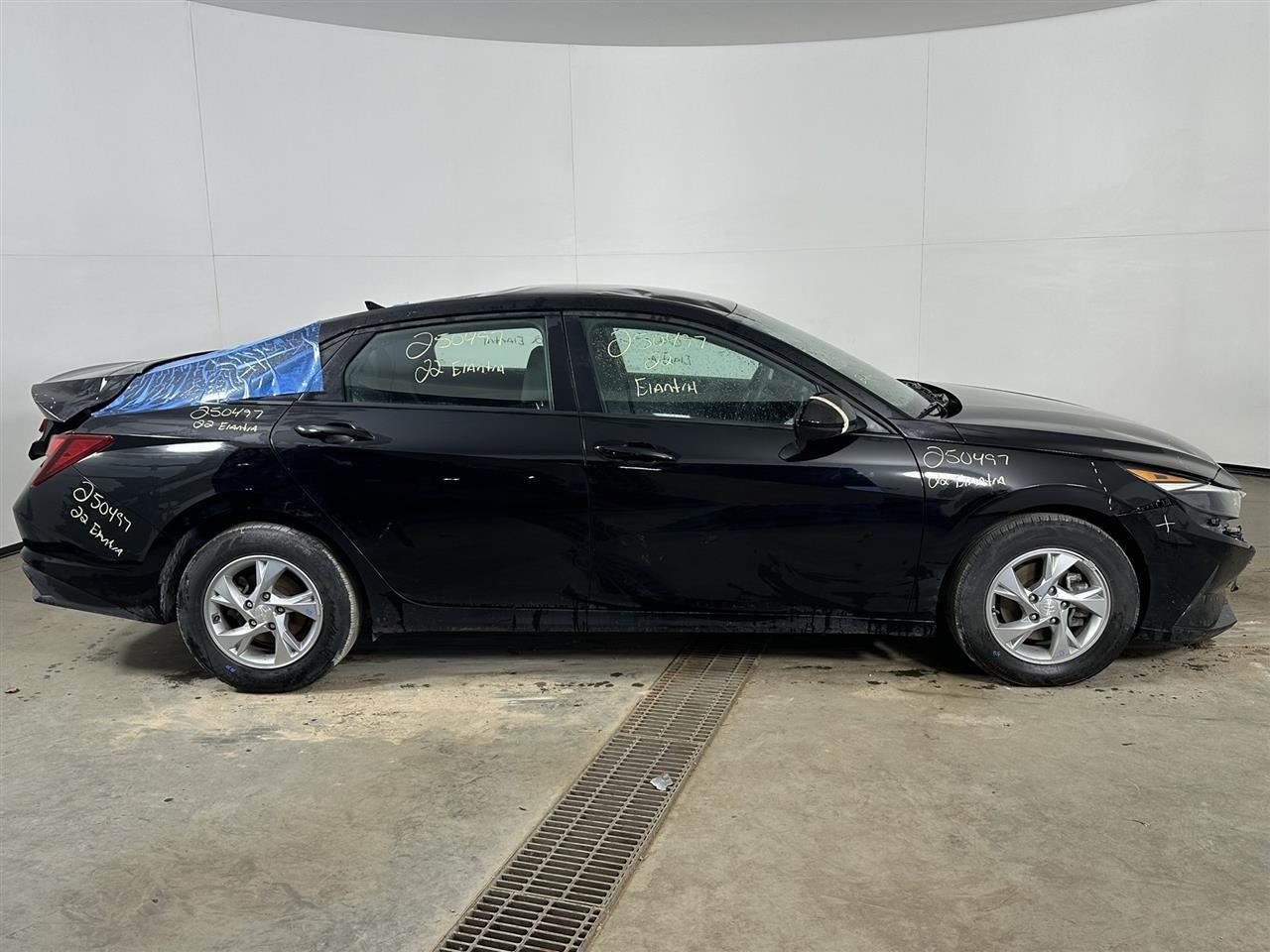Driver Left Front Spindle/Knuckle Fits 21-25 ELANTRA 2773920