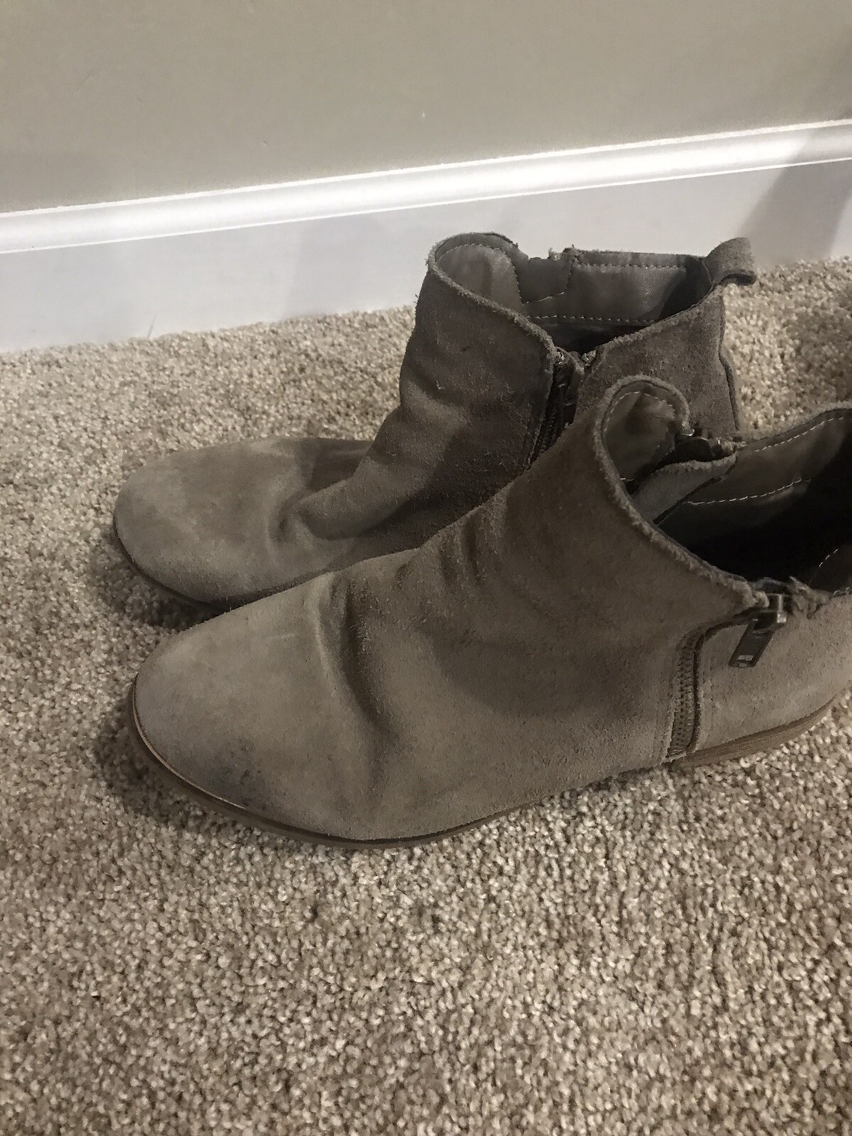 Steve Madden Size 7.5 Women Boots