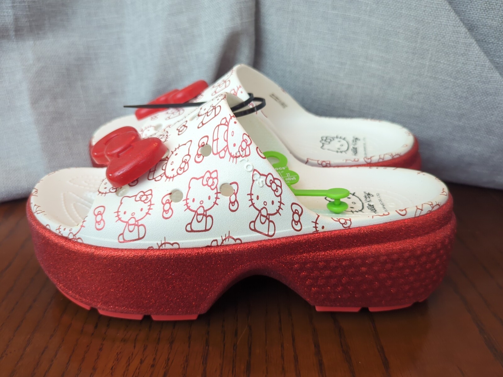 NEW Crocs Hello Kitty Stomp Slide Red White Women's Size 11
