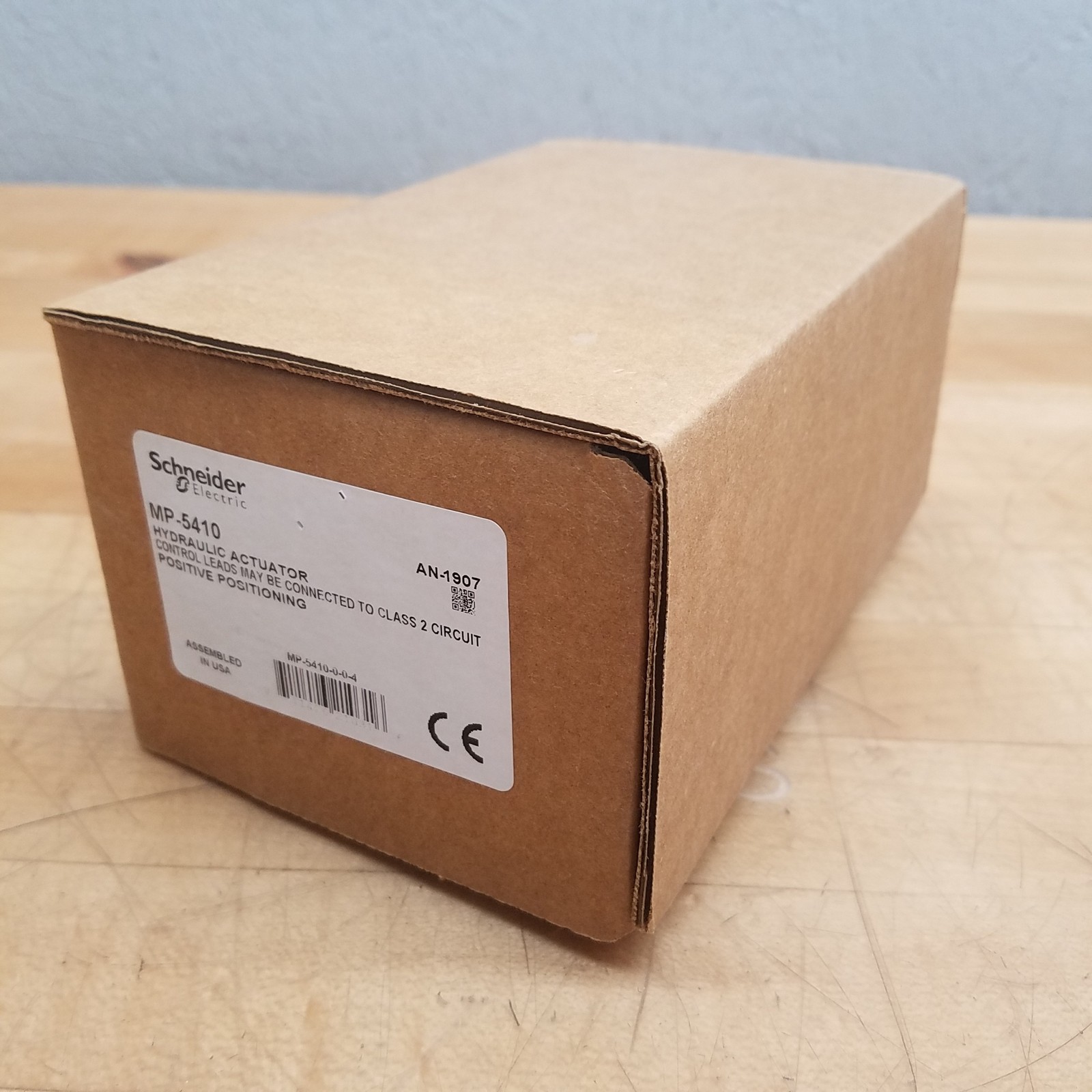 Schneider Electric MP-5410 Hydraulic Actuator, Positive Positioning - NEW
