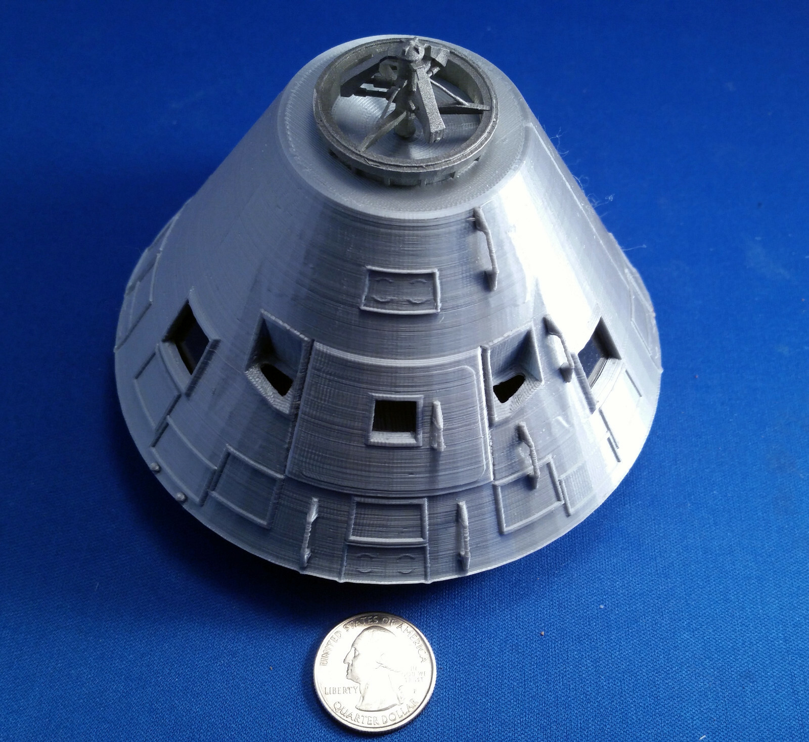 Apollo Command Module Model in 1/32