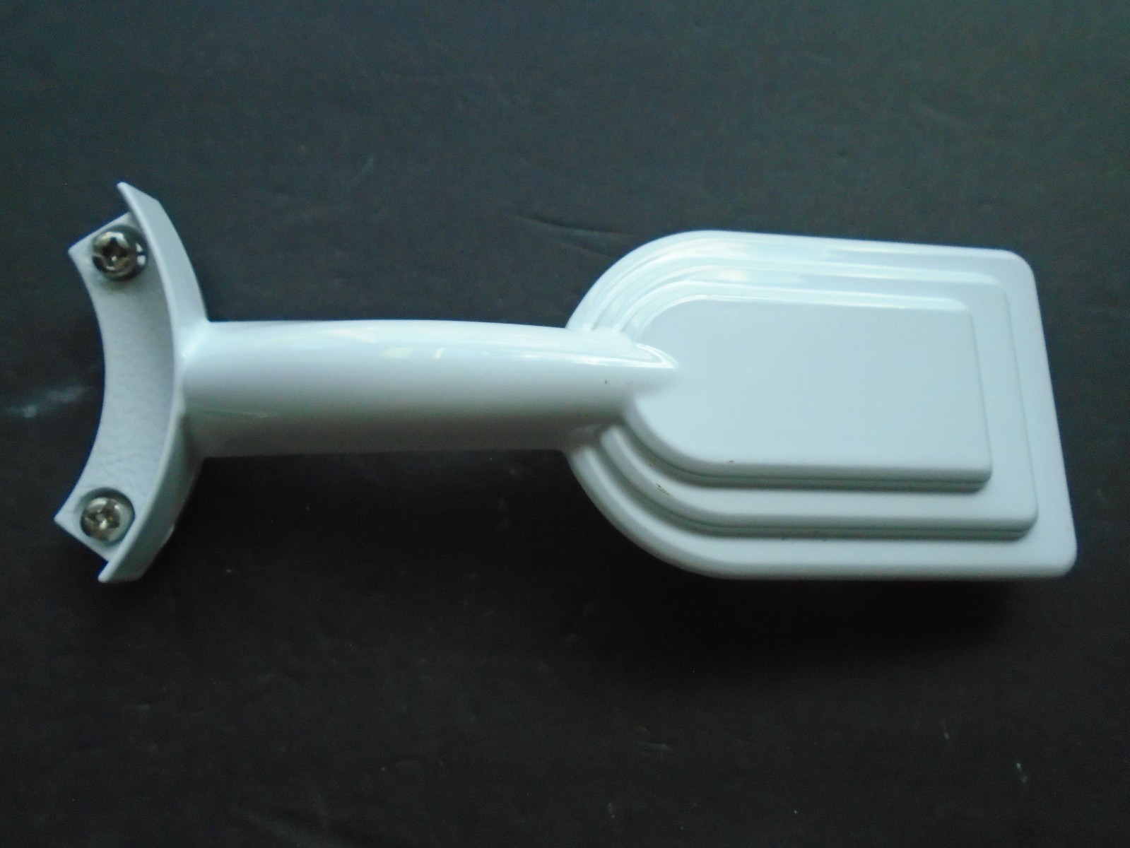 HAMPTON BAY BARROW ISLAND  CEILING FAN REPLACEMENT ARM WHITE  PT YG52ACUO