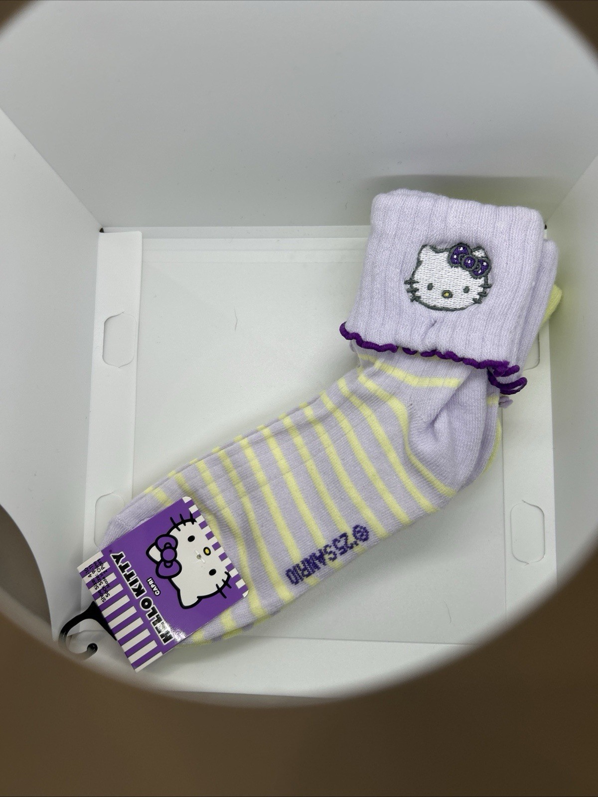 Hello Kitty Socks Shoes Size 4-10 2 Pair New