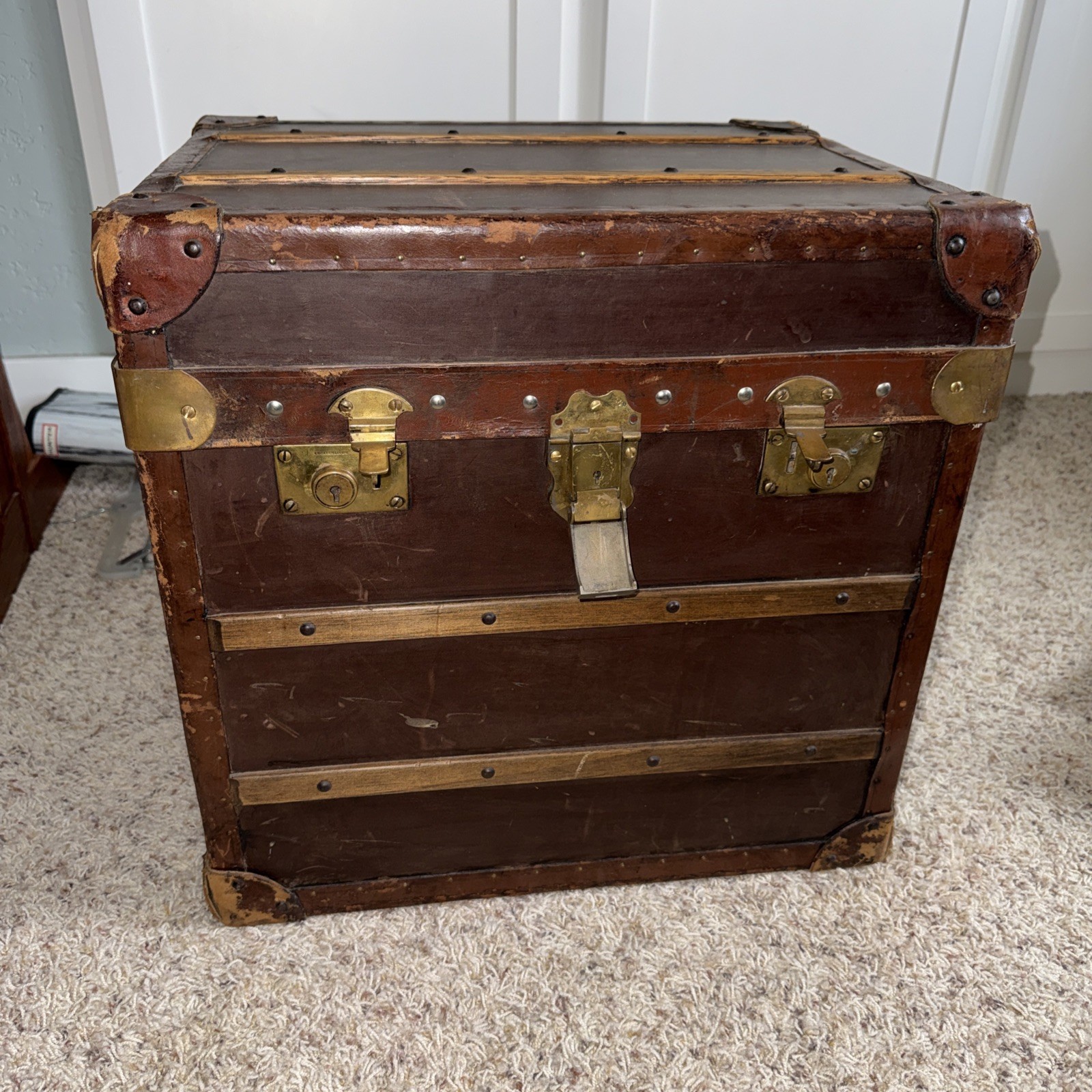 English Lever Rare leather trunk vintage style Hand crafted Antique