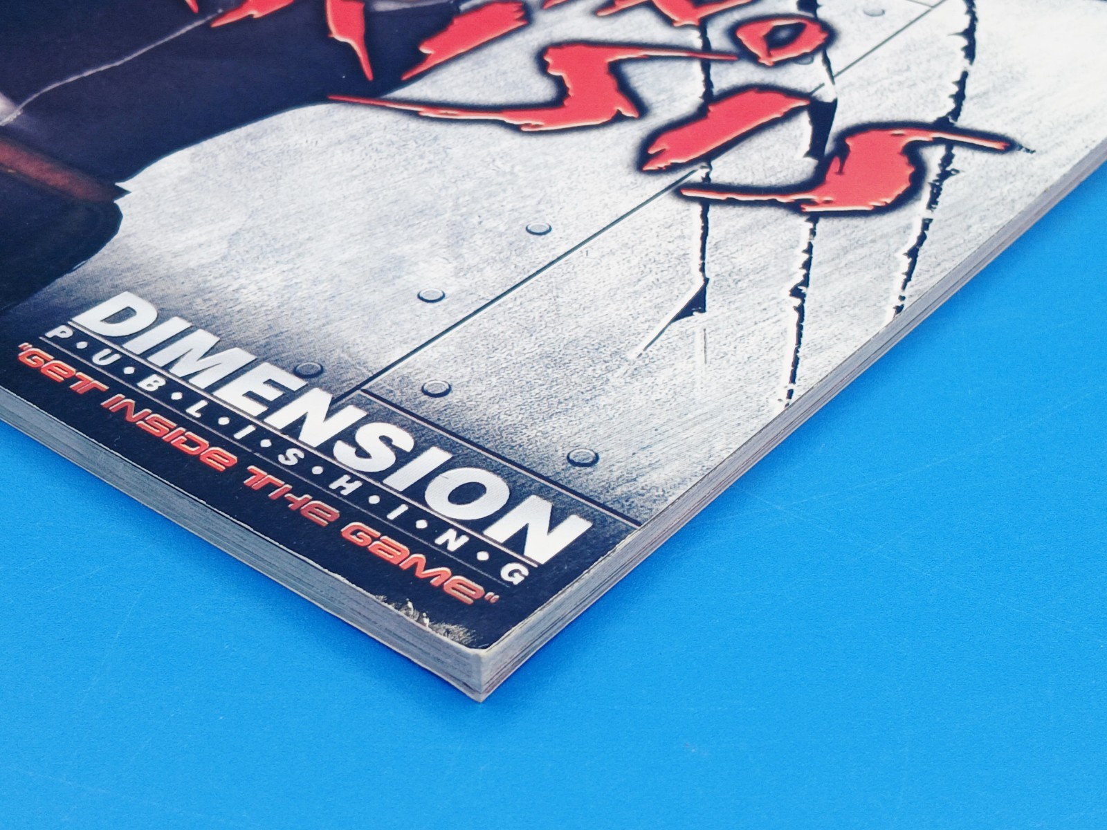 Dino Crisis Dimension Official Strategy Guide Playstation 1_.....