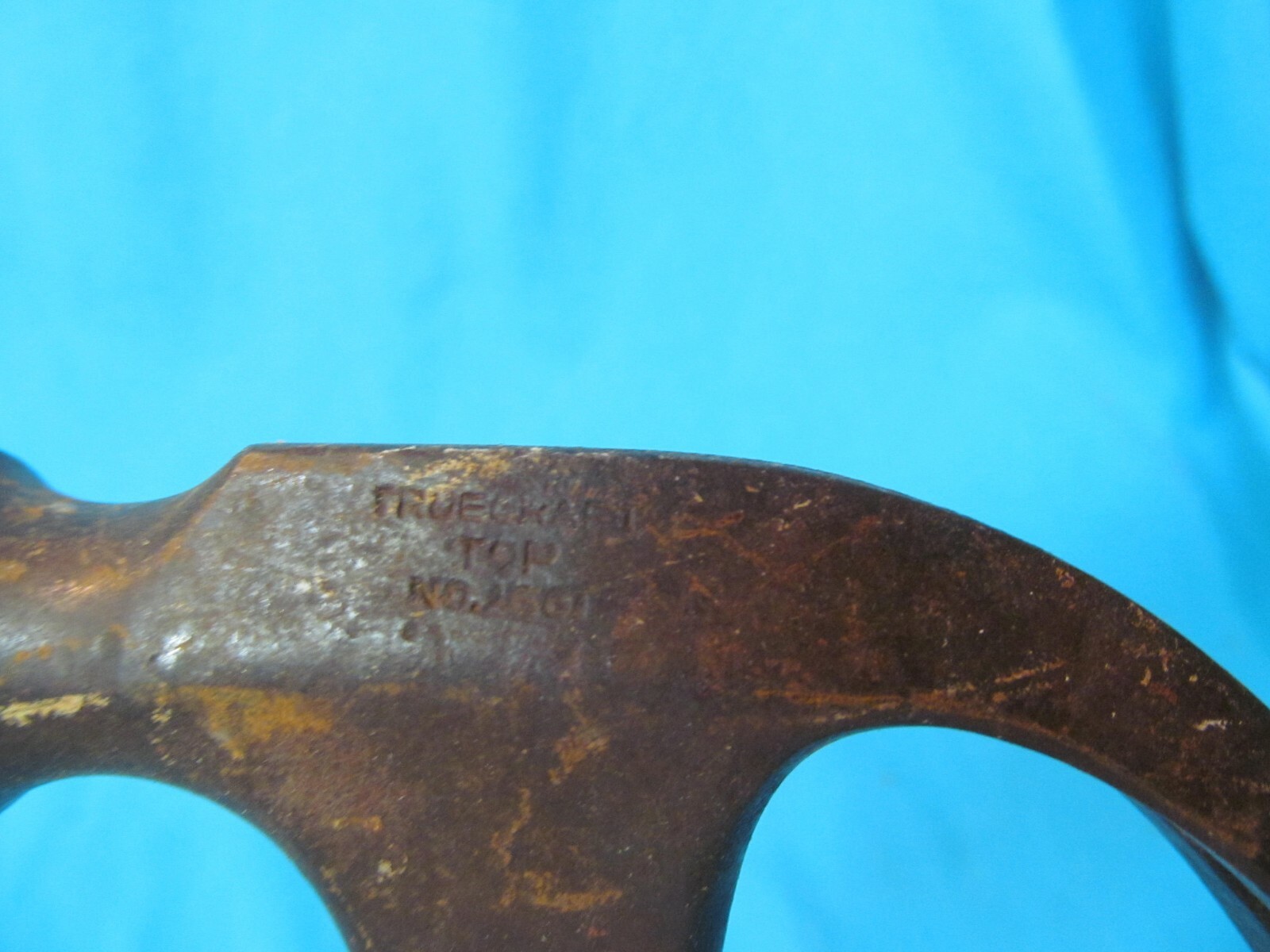 VINTAGE TRUECRAFT HAMMER No. 2561
