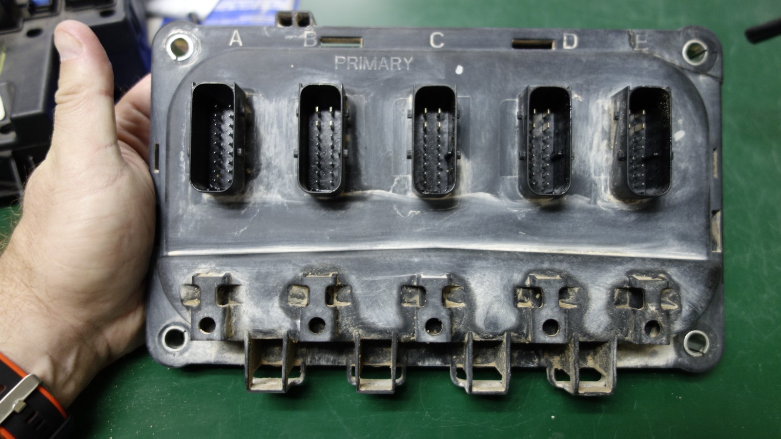 PACCAR ECM CCM q21-1142-001-001