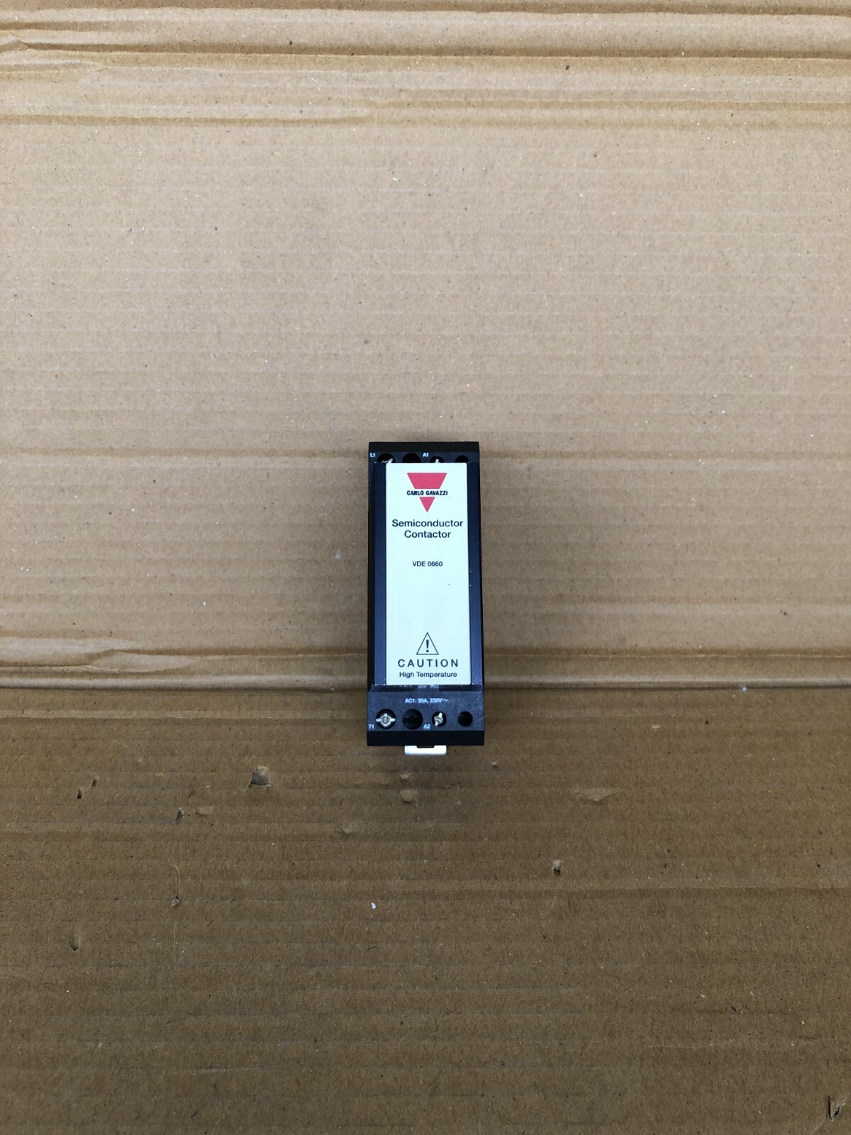 CARLO GAVAZZI RN1A23A30 SOLID STATE RELAY