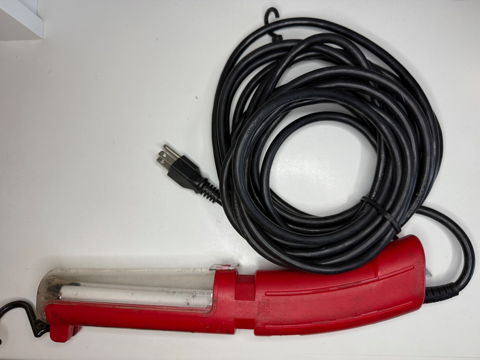 Craftsman Professional Fluorescent Work Light 25 Foot, 16 gauge cord - PN 83911