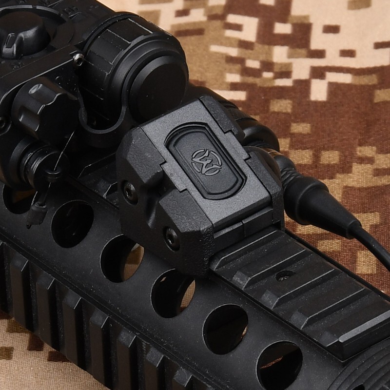 Tactical Light Remote Pressure Switch Button For SF Hunt Light PEQ15 NGAL Laser