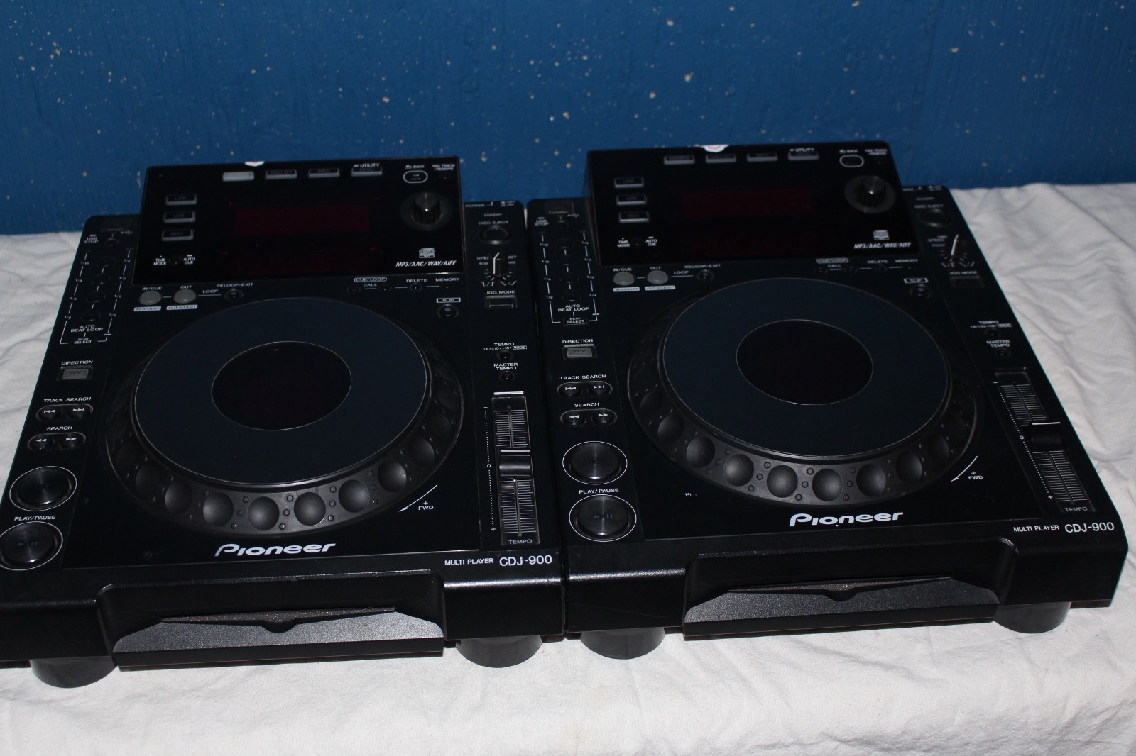 (2) Pioneer CDJ-900 CDJ Pro DJ Player Turntables - Serviced