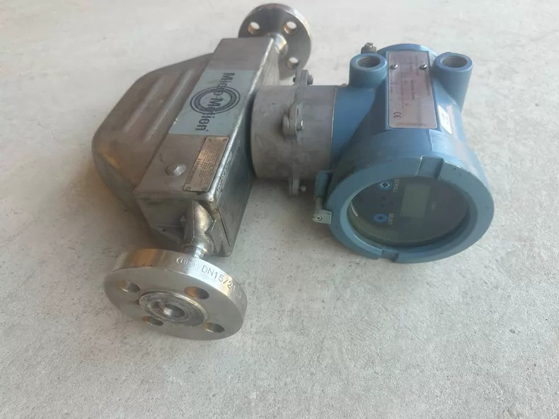 Micro Motion R025S116NCAPMZZZZ13033484 Flow Sensor Used 1PCS